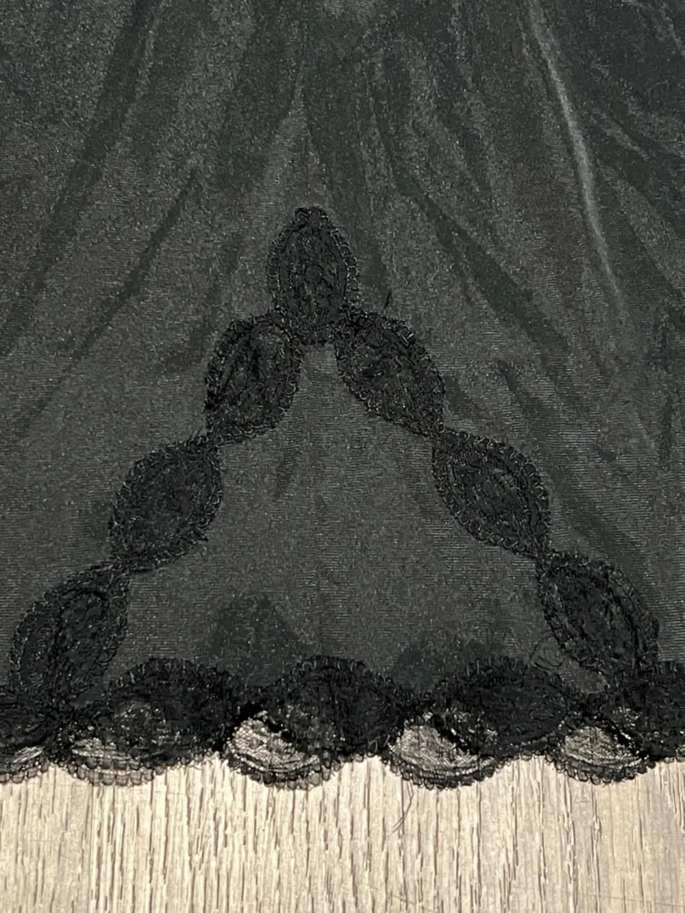 Vintage Young America Maid Lingerie Lace Slit Pettislip - Picture 5 of 12
